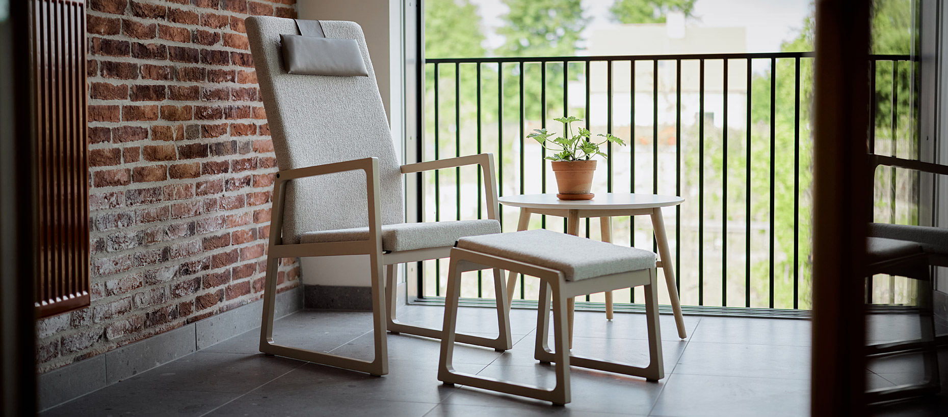 Bravissimo Agency - Foto, Inoff